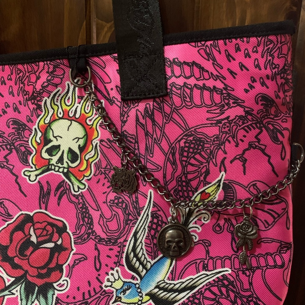 Ed Hardy Pink and Black Graphic Tote - Picture 3 of 10